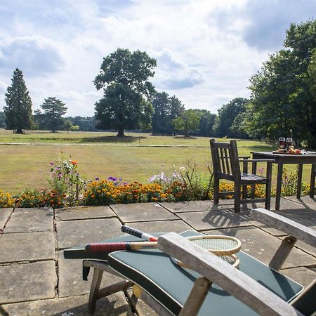 Upper Helmsley Hall Йорк Екстериор снимка
