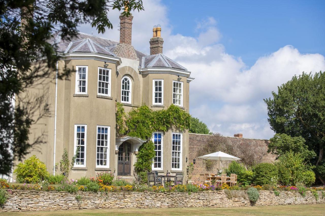 Upper Helmsley Hall Йорк Екстериор снимка