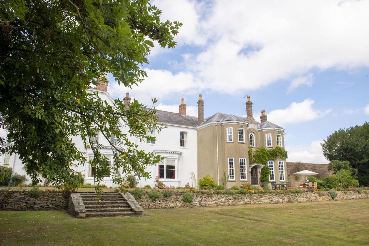 Upper Helmsley Hall Йорк Екстериор снимка